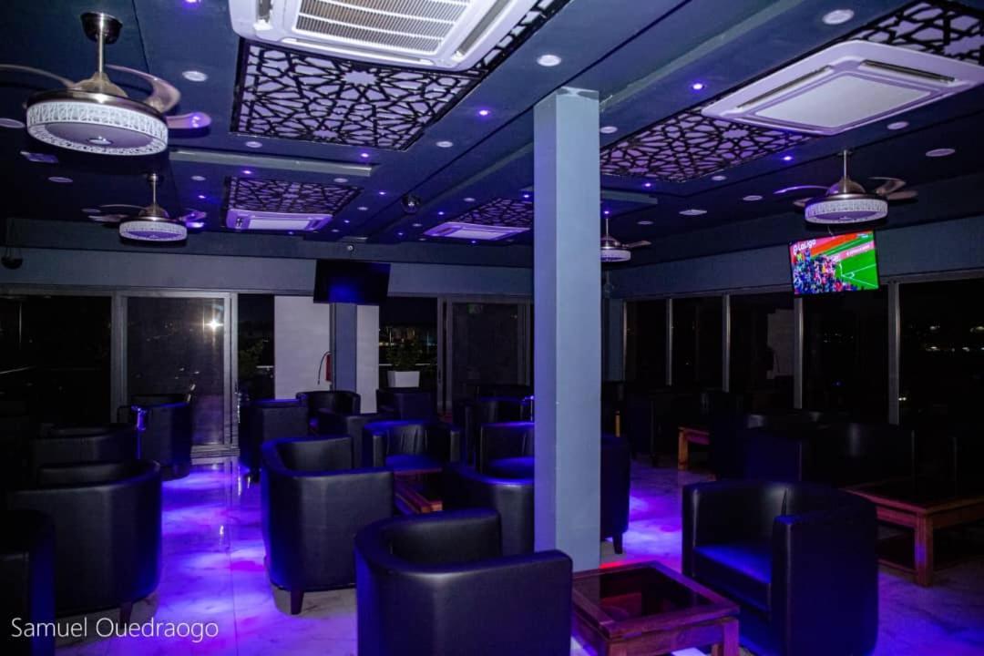 אואגדוגו Complexe Hotelier And מראה חיצוני תמונה